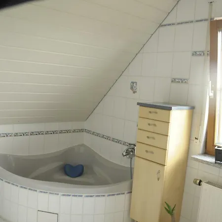 Ferienwohnung Am Bimbach Apartamento *